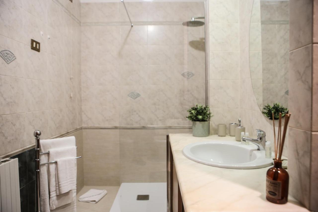 Monreale House Apartment Каляри Екстериор снимка